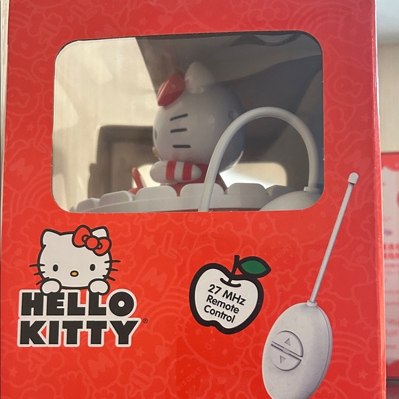 NEW - Hello Kitty Red Remote Control Teacup - Picture 5 of 6